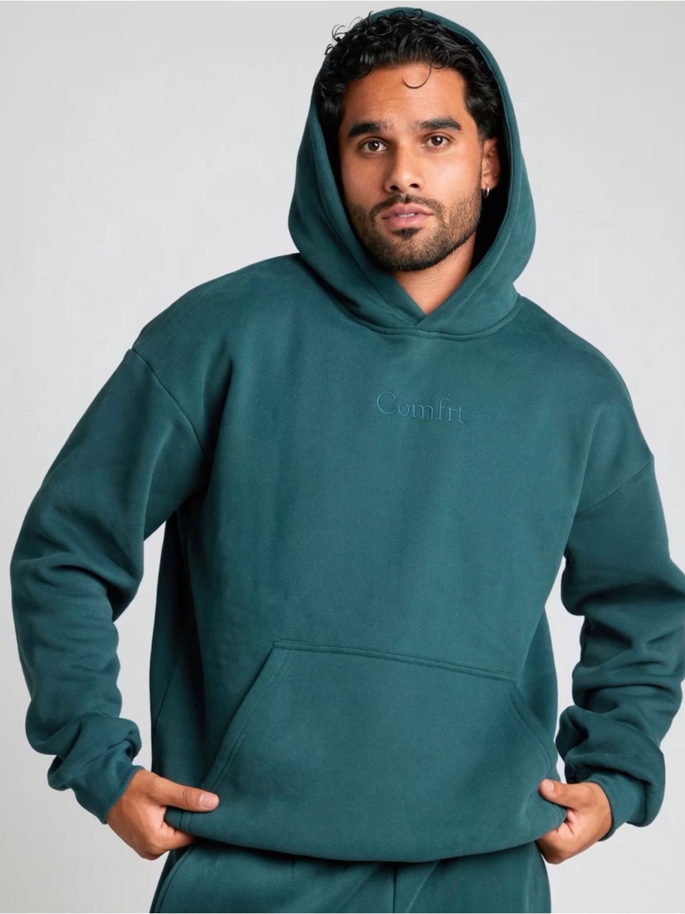 Comfrt Signature Hoodie Oversized Pullover Alpine Size Large NWOB